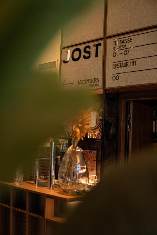 JOST photo