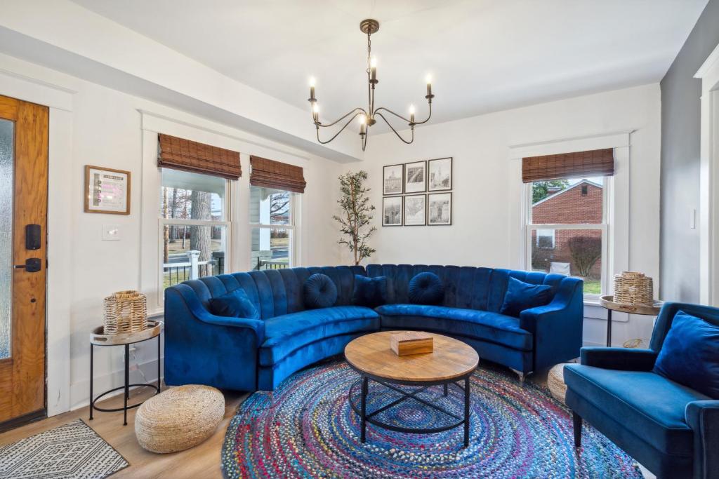 Cottage on Main, Lansdale