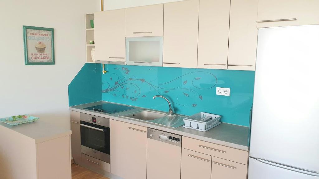ELEGANCE Apartment - 4