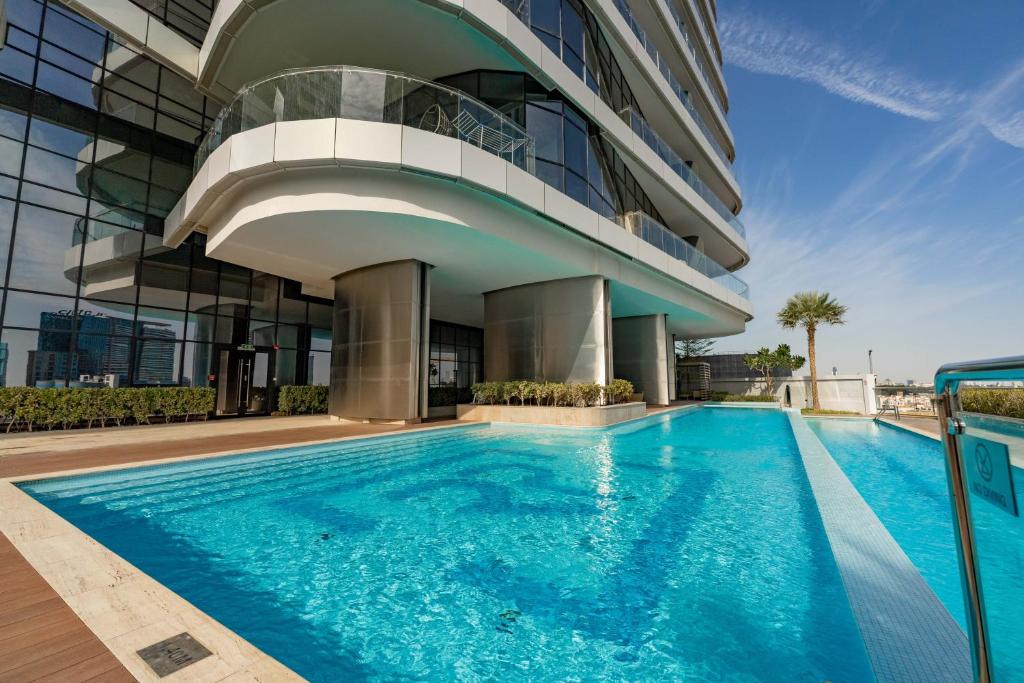 FAM Living - RP Heights - 3 Mins Walk to Burj Khalifa & Dubai Mall photo