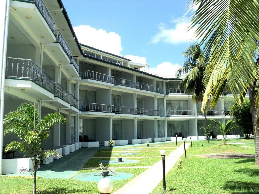 Sea Lotus Park Hotel photo