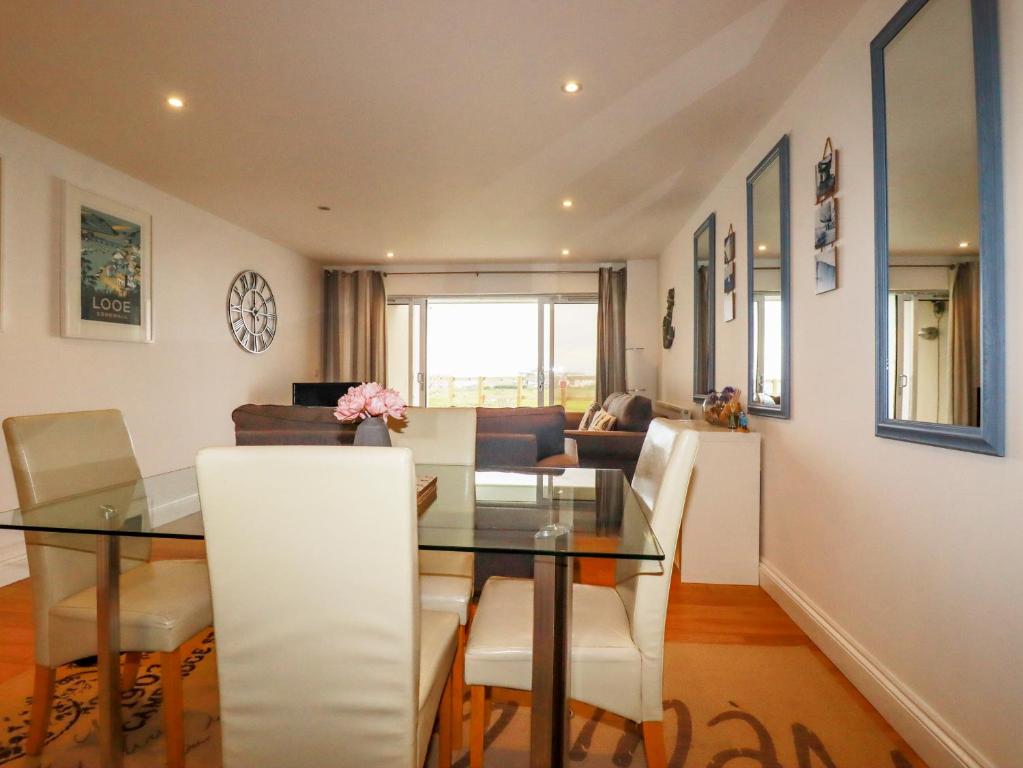 47 Bredon Court, Newquay photo 5