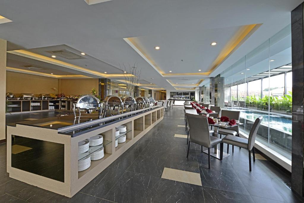 세렐라 와링긴 호텔 (Serela Waringin Hotel)