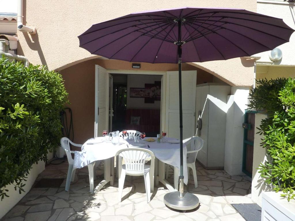 Appartement en Rez-de-Jardin Proche Plage avec Terrasse et Confort Moderne - FR-1-387-54 - 2
