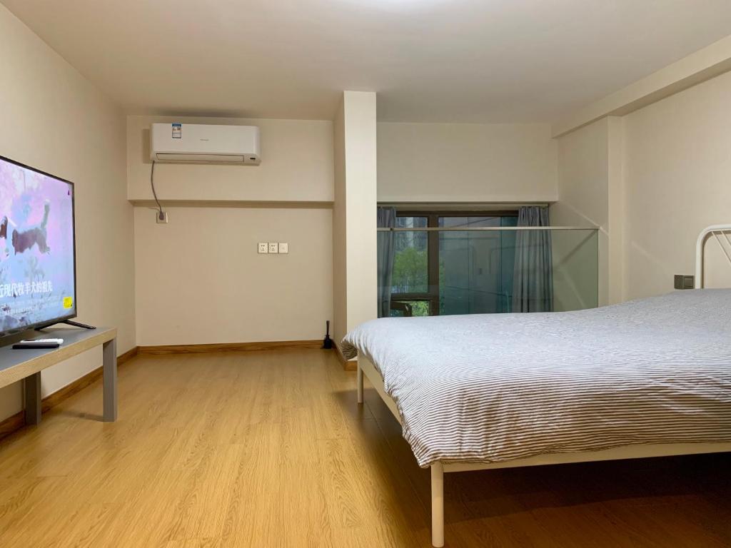 iFamily Apart Hotel Waigaoqiao Branch photo