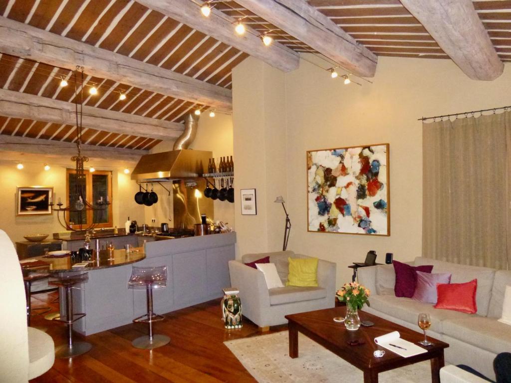 5 Star Rated Exclusive House in Valbonne Village - 3