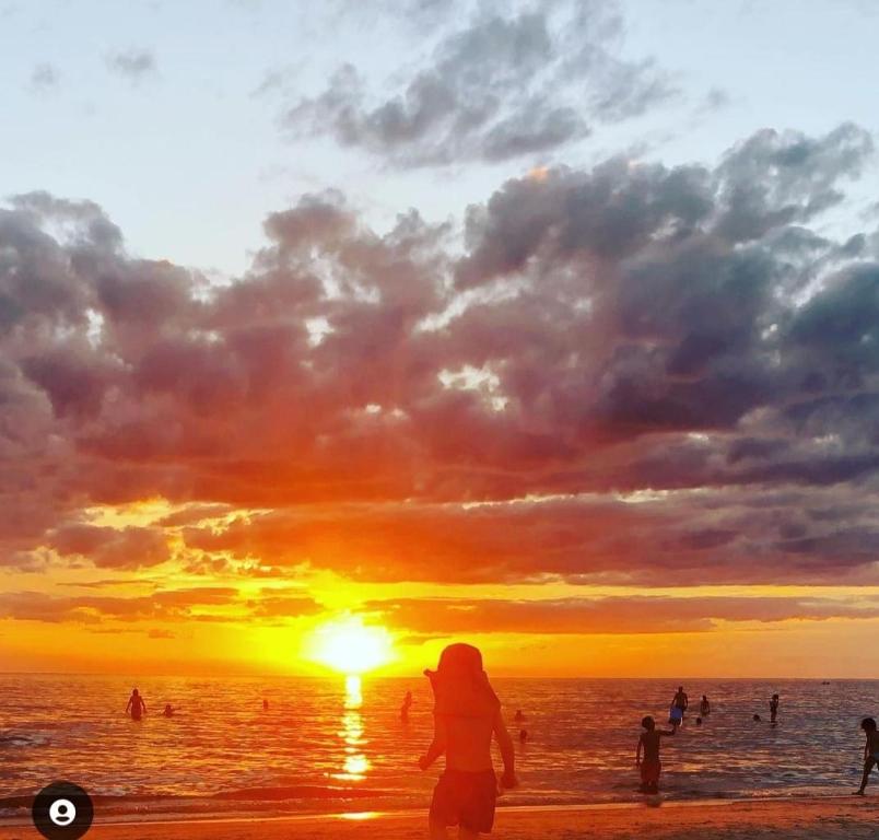 Casa playa hermosa frente al mar - 1