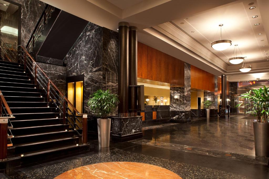 ミレニアム ホテル ブロードウェイ タイムズ スクエア (Millennium Hotel Broadway Times Square) フロント・ロビー