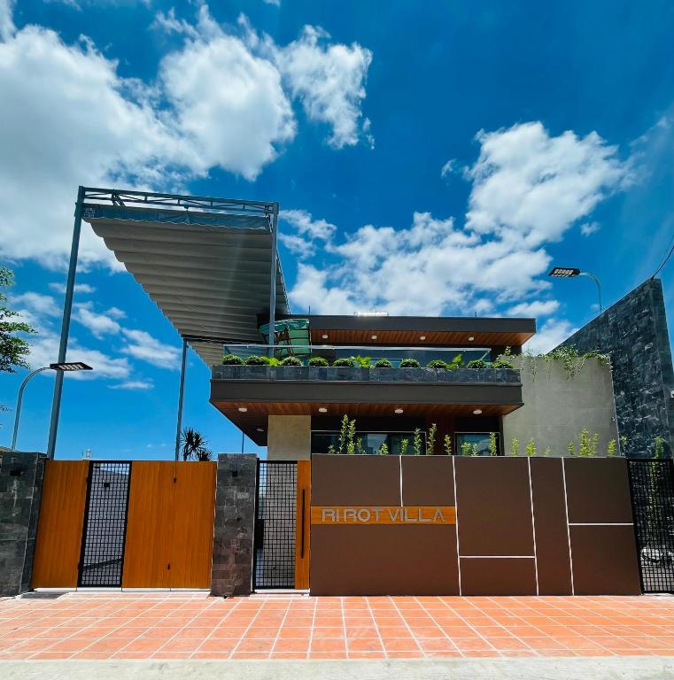 Ri Rot villa – Venuestay