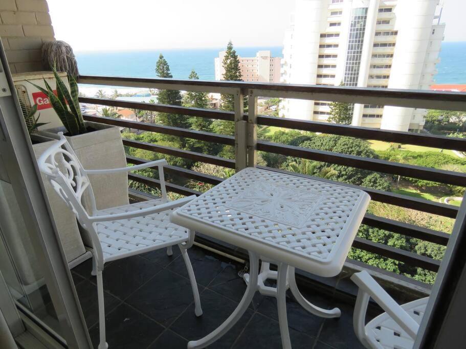 Lighthouse Towers Heart of Umhlanga Studio, Durban