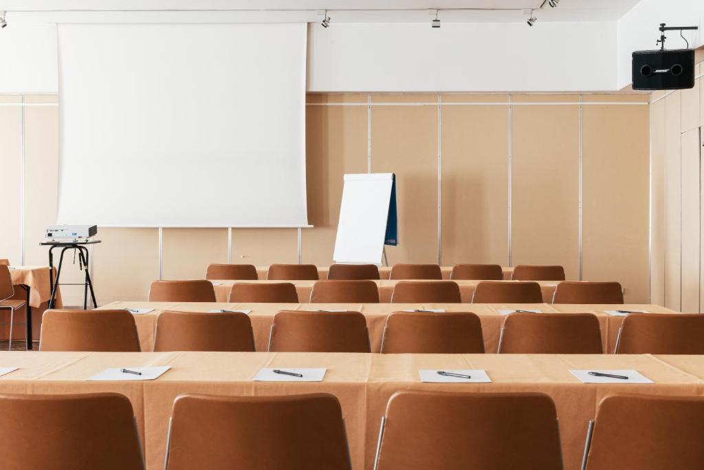 Tárgyalóterem/bálterem