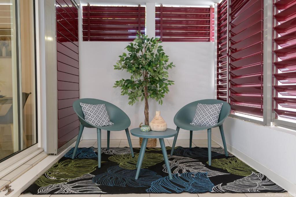 City Cocoon T2 renove proche centre Saint Denis photo