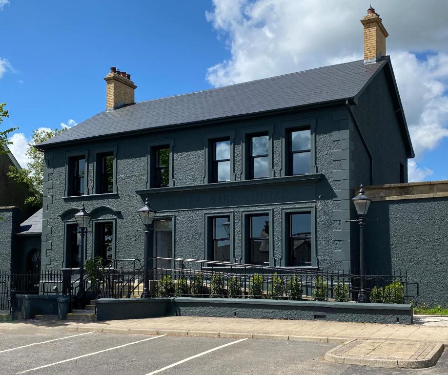 Luxurious Converted Old Victorian Bank Building, Stewartstown