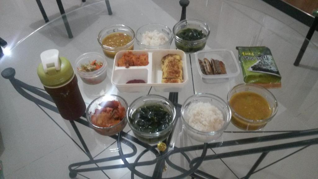อาหารและเครื่องดื่ม