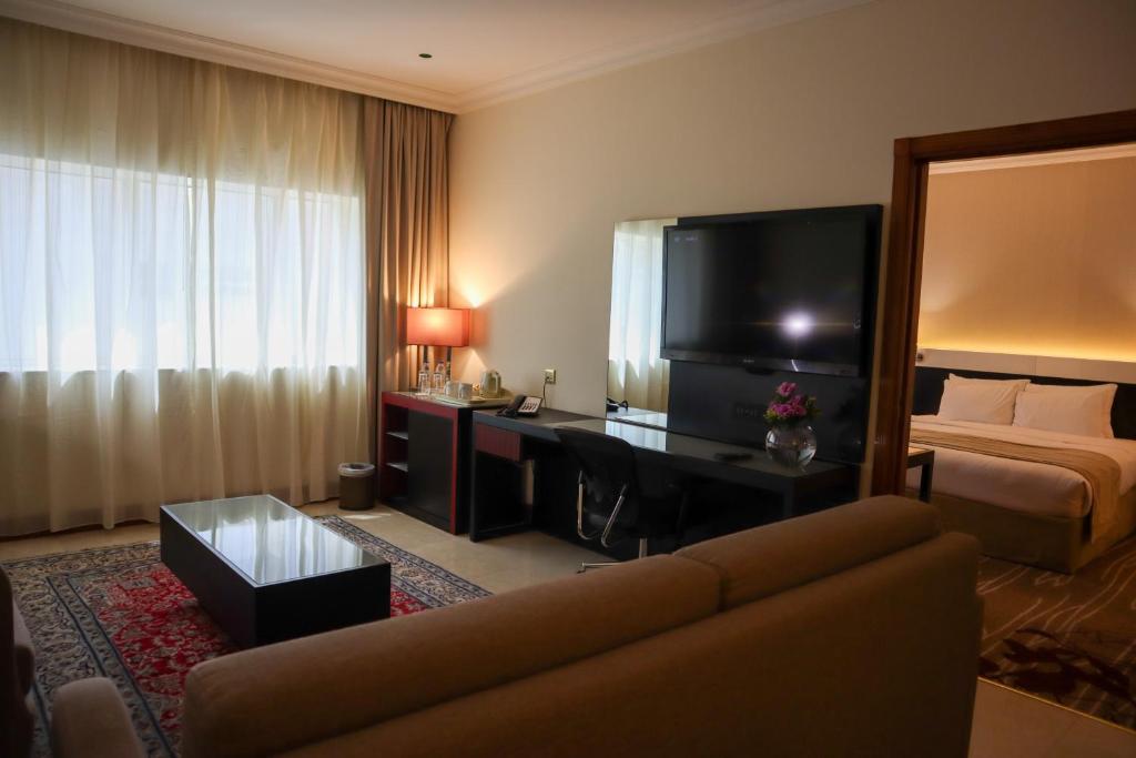 Hotel Room 4