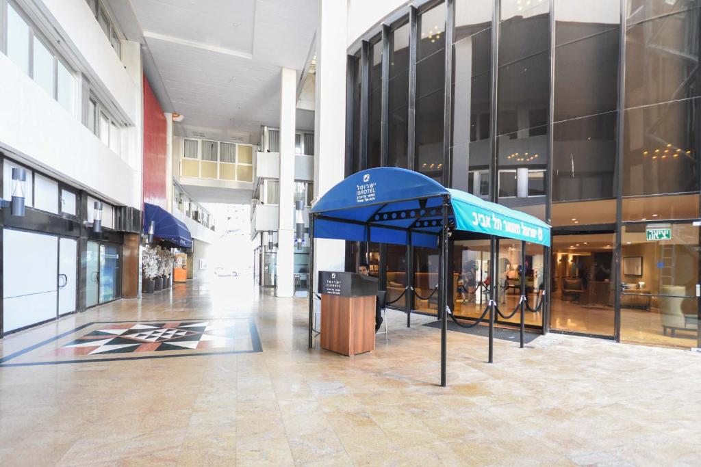 フロント・ロビー