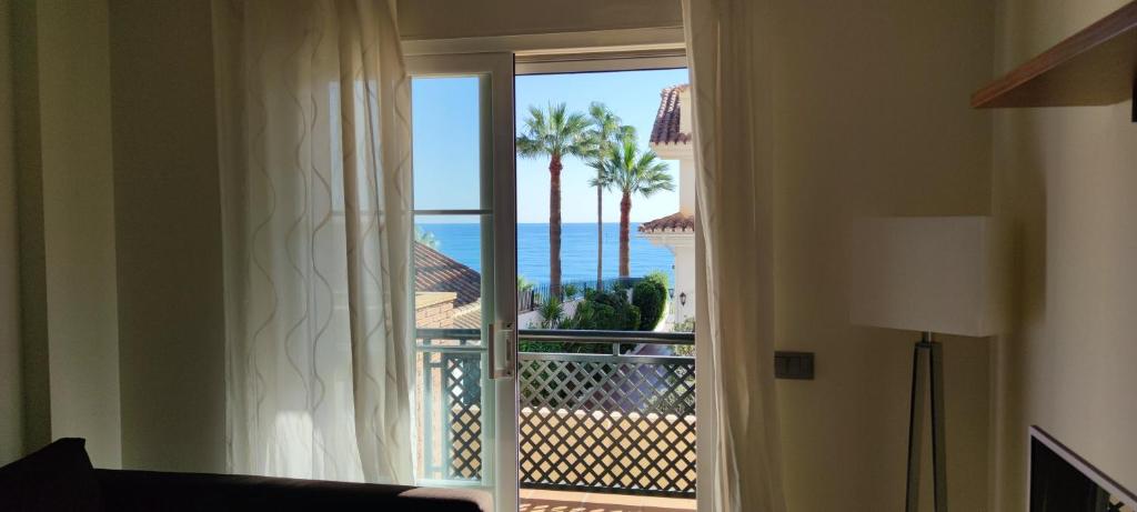 Benalmadena Beach Apartamento con Vistas al mar y Parking Privado Incluido - 1
