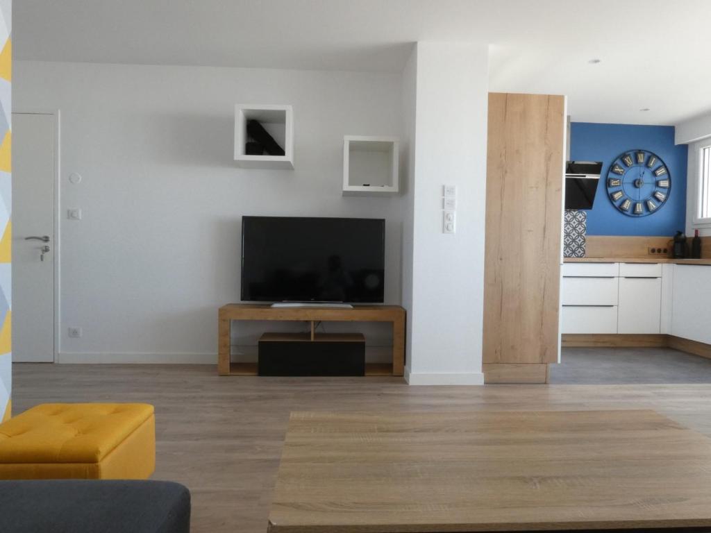 Appartement moderne 2 chambres, vue mer, rénové, 5 pers. - FR-1-323-230 - 4