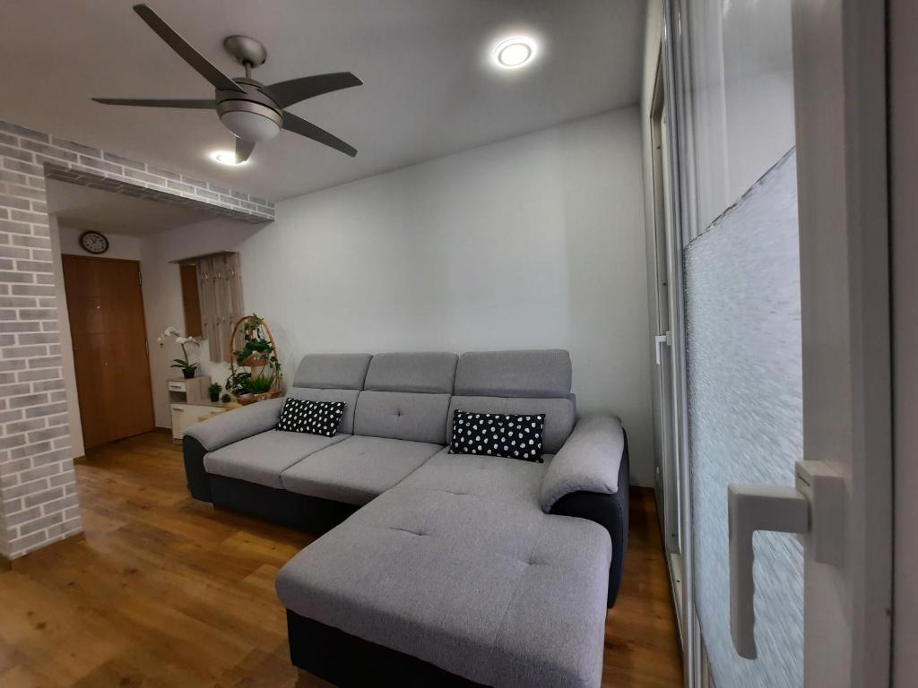 Sunshiny Costa del Sol - BEACH APARTMENT, Fuengirola