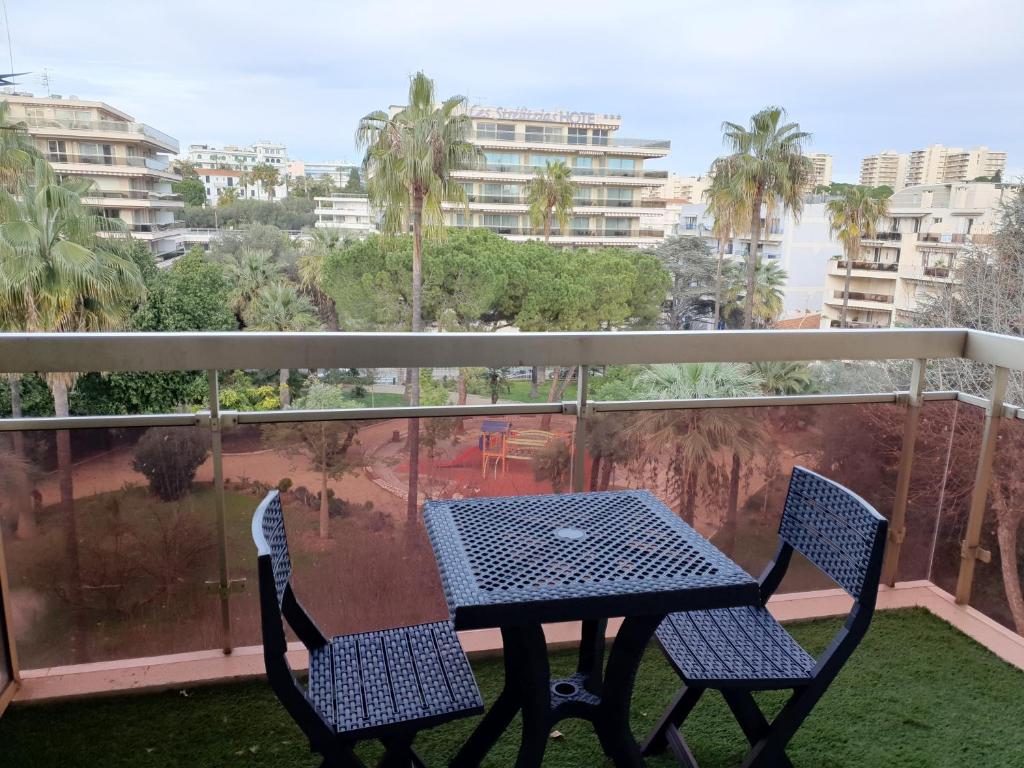 Appartement 2 pièces meublés à Juan Les Pins - 1