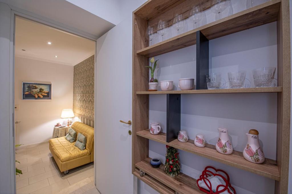 Refuge on Piazza re di Roma -Holiday Home - 5