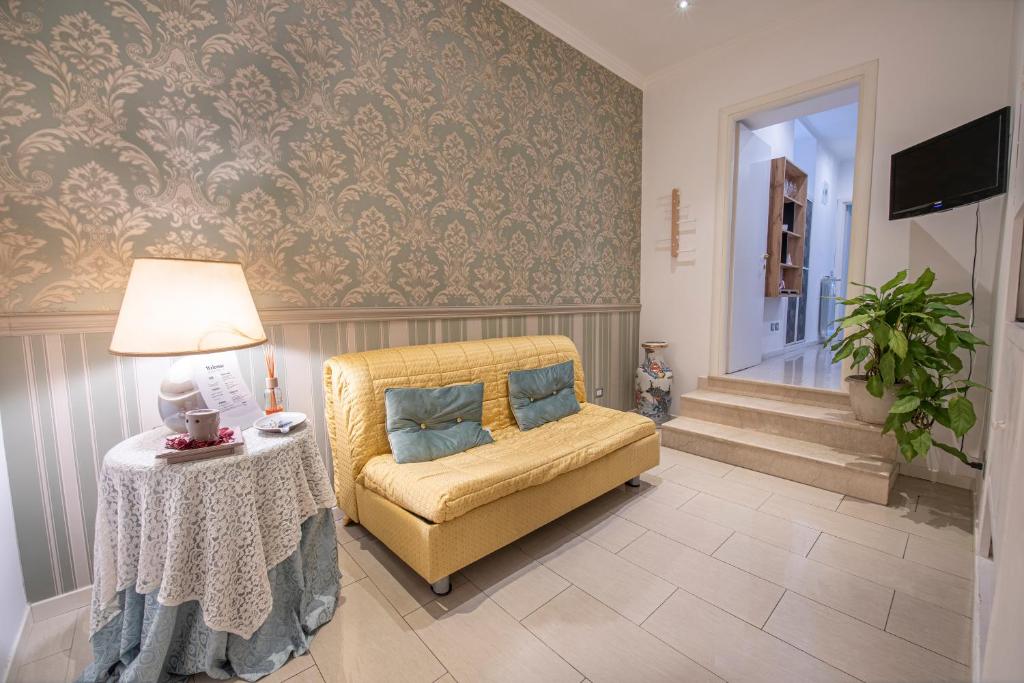 Refuge on Piazza re di Roma -Holiday Home - 1