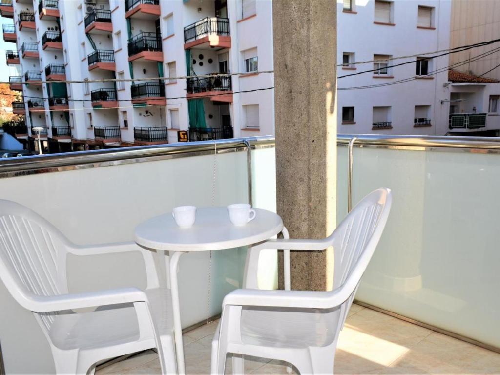Villa Service - Rovior 3º 4ª - 2