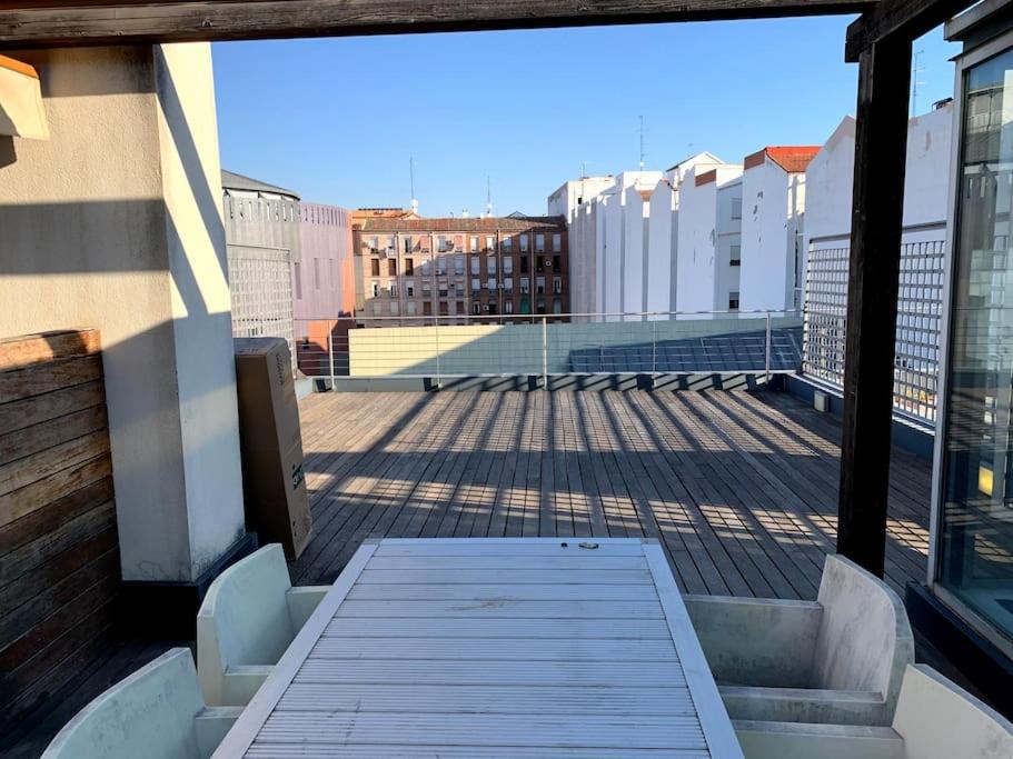 Loft con terraza, parking y piscina en verano-sebcan - 3