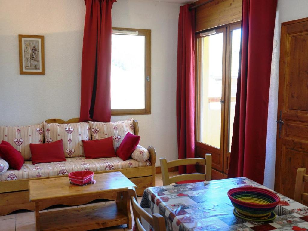Appartement 3 pièces, 6 personnes, animaux admis, parking couvert, proche pistes - FR-1-636-31 - 1