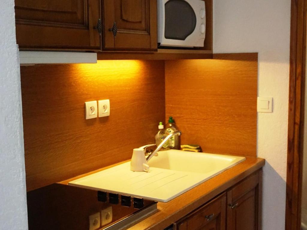 Appartement 3 pièces, 6 personnes, animaux admis, parking couvert, proche pistes - FR-1-636-31 - 4