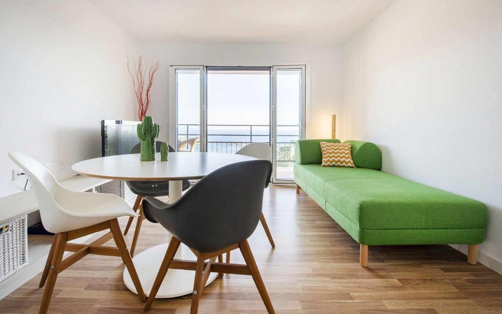 Codolar – Vistas Panorámicas, Terraza y Parking - 4