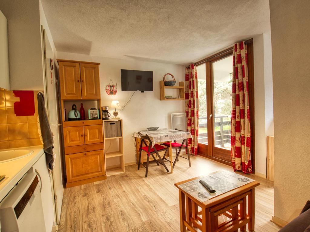 Charmant Apt 1 Chambre + Coin Montagne, 4-5 Pers, Balcon, au Cœur de Morillon 1100 - FR-1-642-45, Morillon