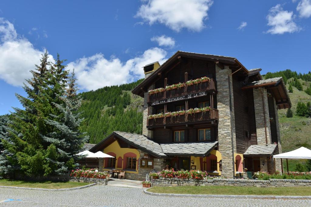 Hotel De La Tor Cogne Hotel De La Tor Cogne
