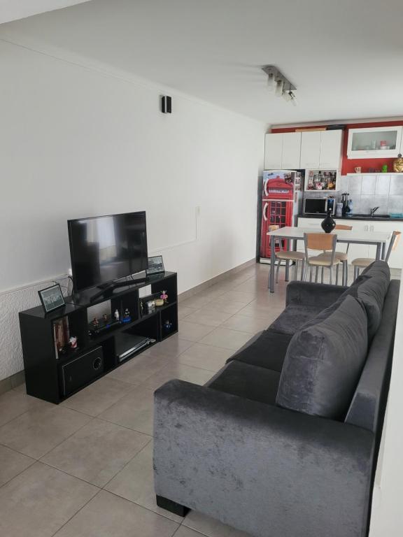 Departamento Completo y muy buena ubicación - 5