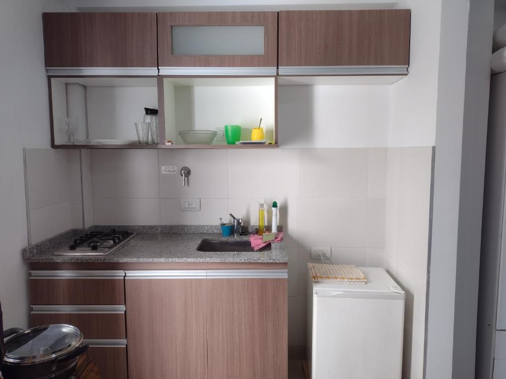 DEPARTAMENTO METRO E - 1