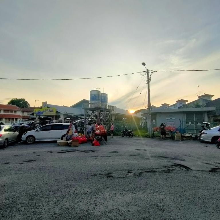 สภาพแวดล้อมโดยรอบ