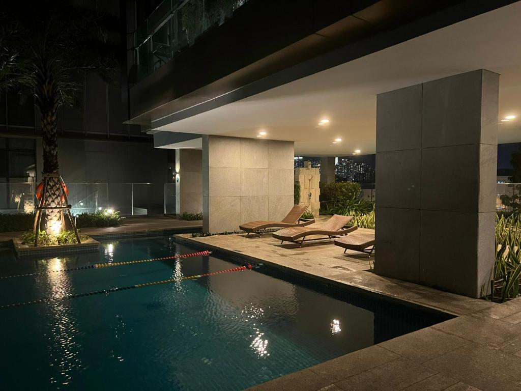 Asia Premium Suite - Asia Studios hub photo
