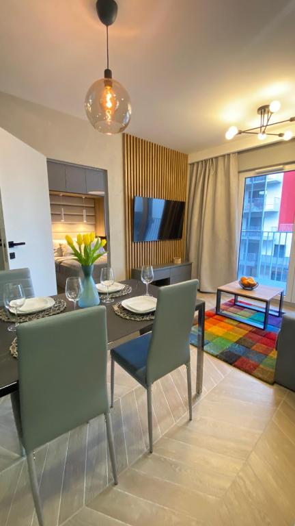 GREY House + free parking, Vratislav