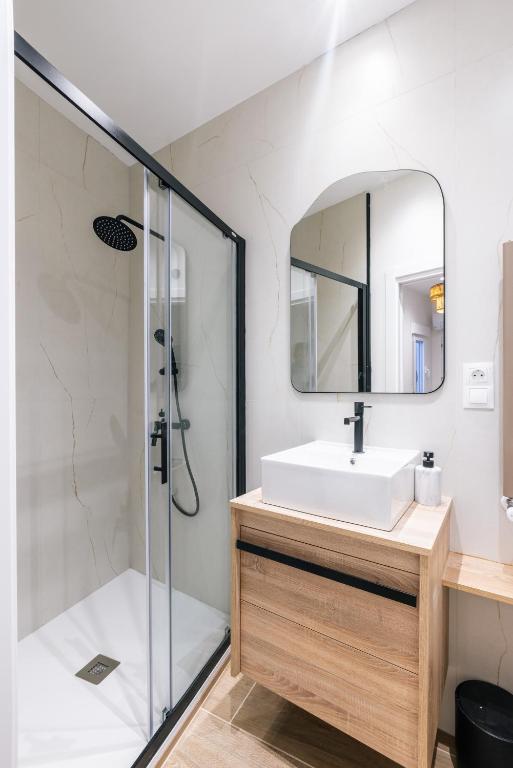Luxury Flat next to Gran Via Madrid - 3