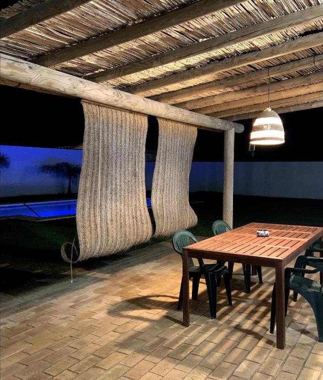 Las Casitas de la Barrosa con jardín y piscina - 1