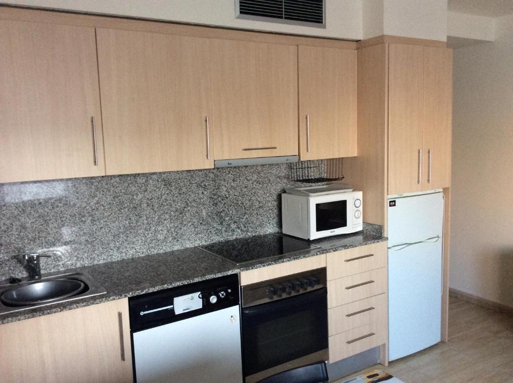 Apartamentos SOL Center Lloret photo