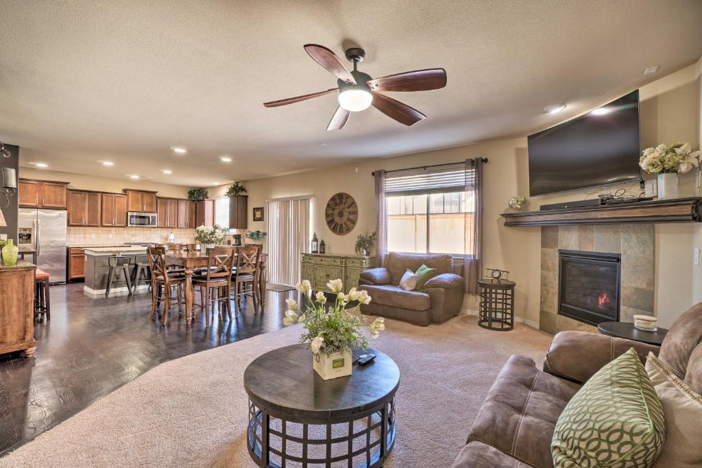 Pet-Friendly Parker House Rental with Home Gym!
