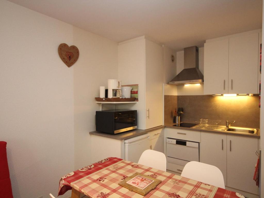 Charmant T2 au Mont-Dore avec Garage Double et WiFi - FR-1-608-114 - 4