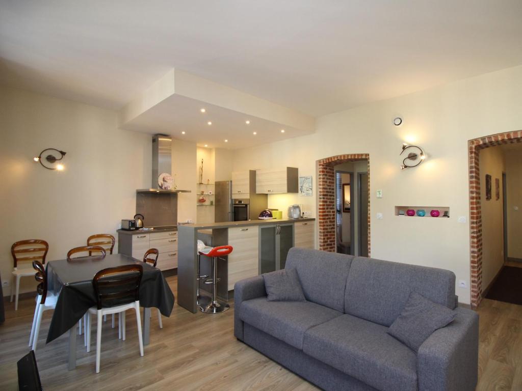 LE MONT DORE - Appartement T3 spacieux avec balcon et WIFI au centre - FR-1-608-23 - 2