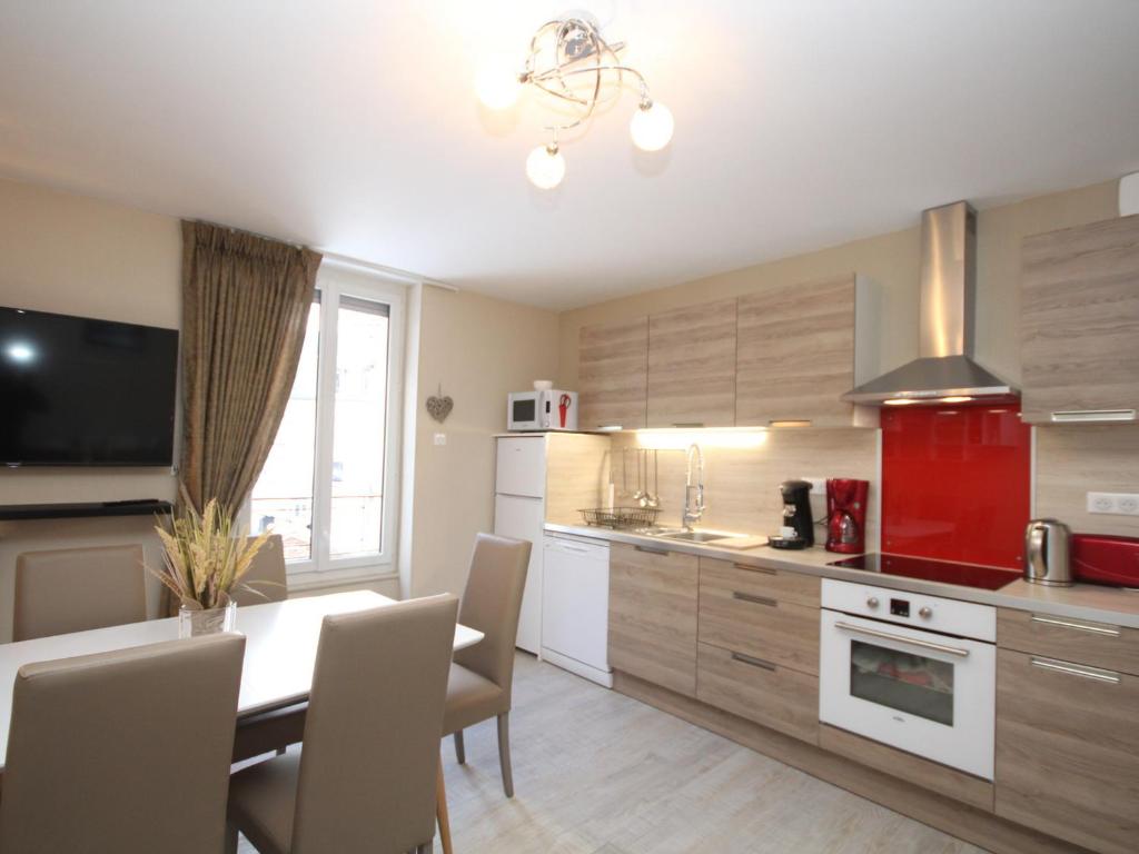 Mont-Dore : Appartement Centre T3 avec Wifi - FR-1-608-28 - 2