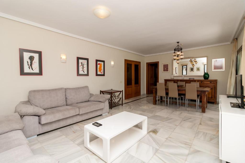 Canovas Nerja - Alcazaba Parador, piscina, 3 dorm - 5