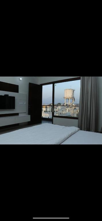 Hotel temple view inn photo
