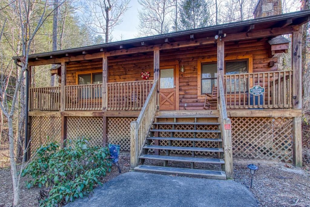 ER259- Country Charm Great Location, Close to town cabin, Pigeon Forge