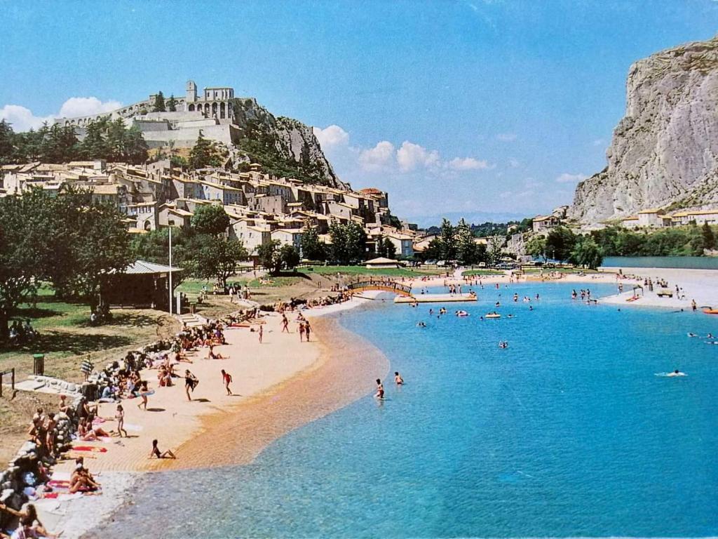Gîte de charme le val Mellis classé 3 étoiles dans la douceur provençale