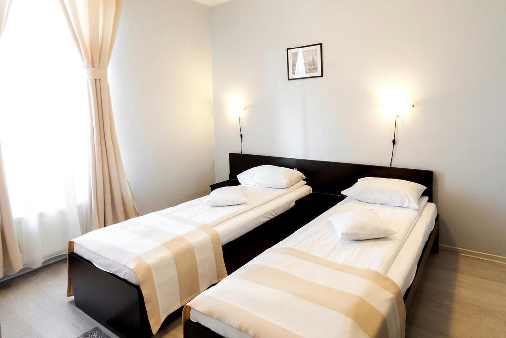 Astoria Hotel & Restaurant photo
